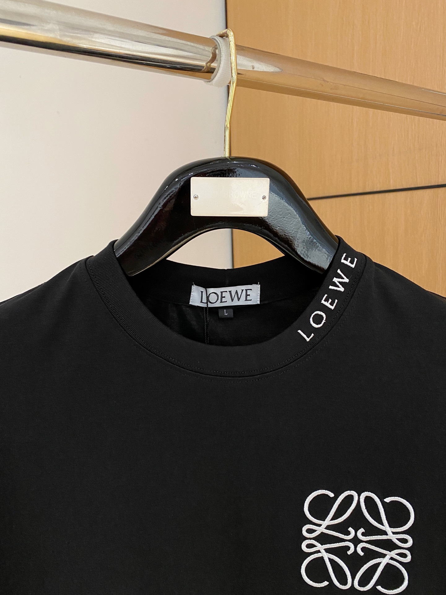 short sleeves
